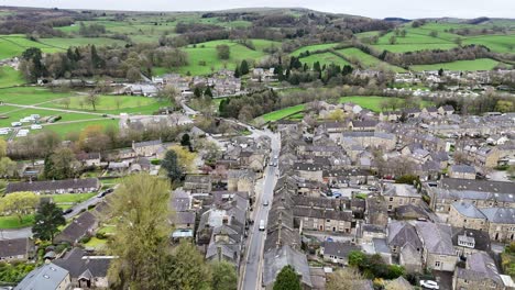 la ciudad de pateley bridge, en el norte de yorkshire, reino unido. drone, imágenes aéreas en 4k.