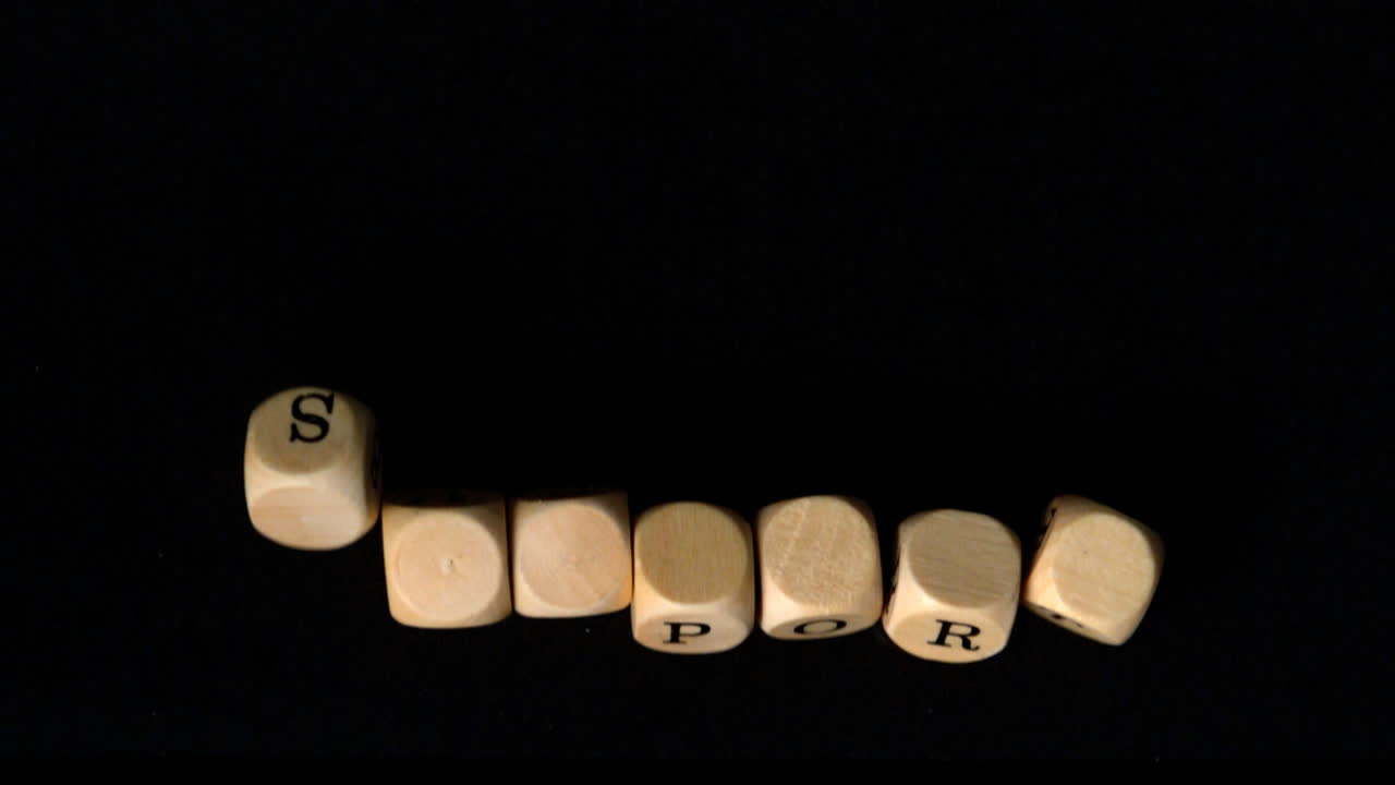 dados de apoyo cayendo juntos