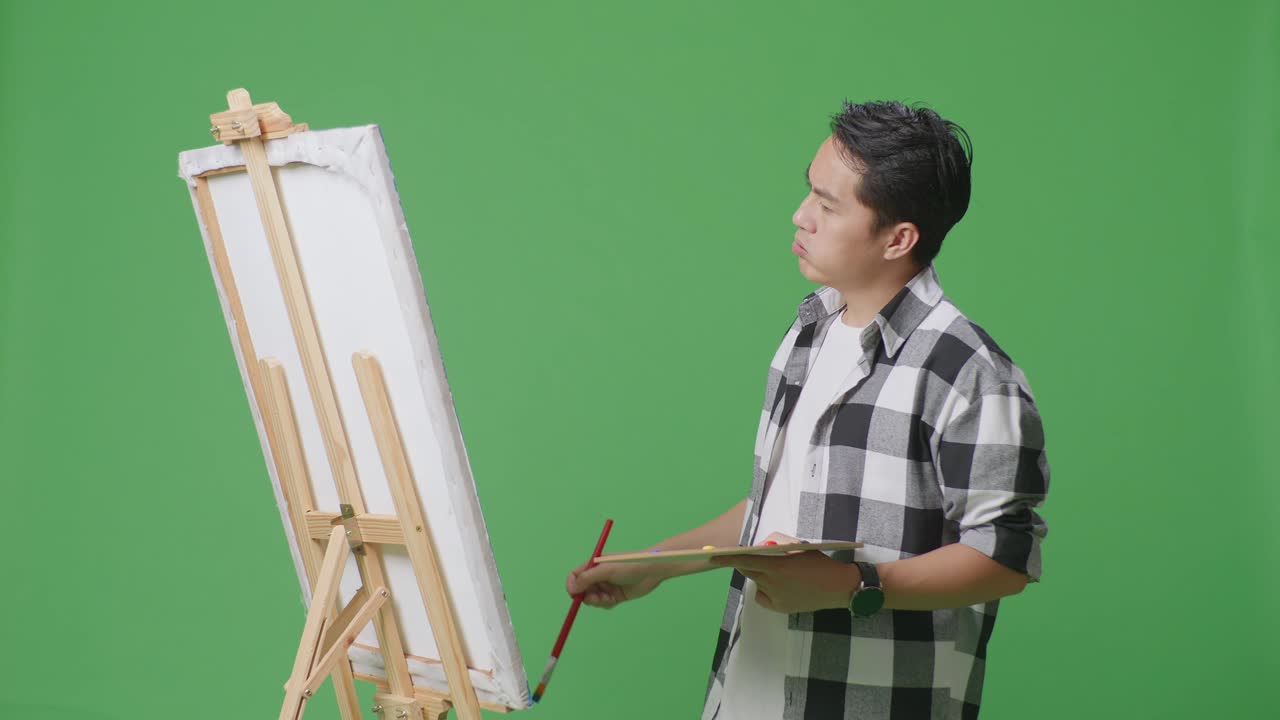 기둥 위 에 있는 예술가 의 그림