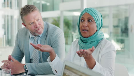musulmanes, personas de comunicación o de negocios