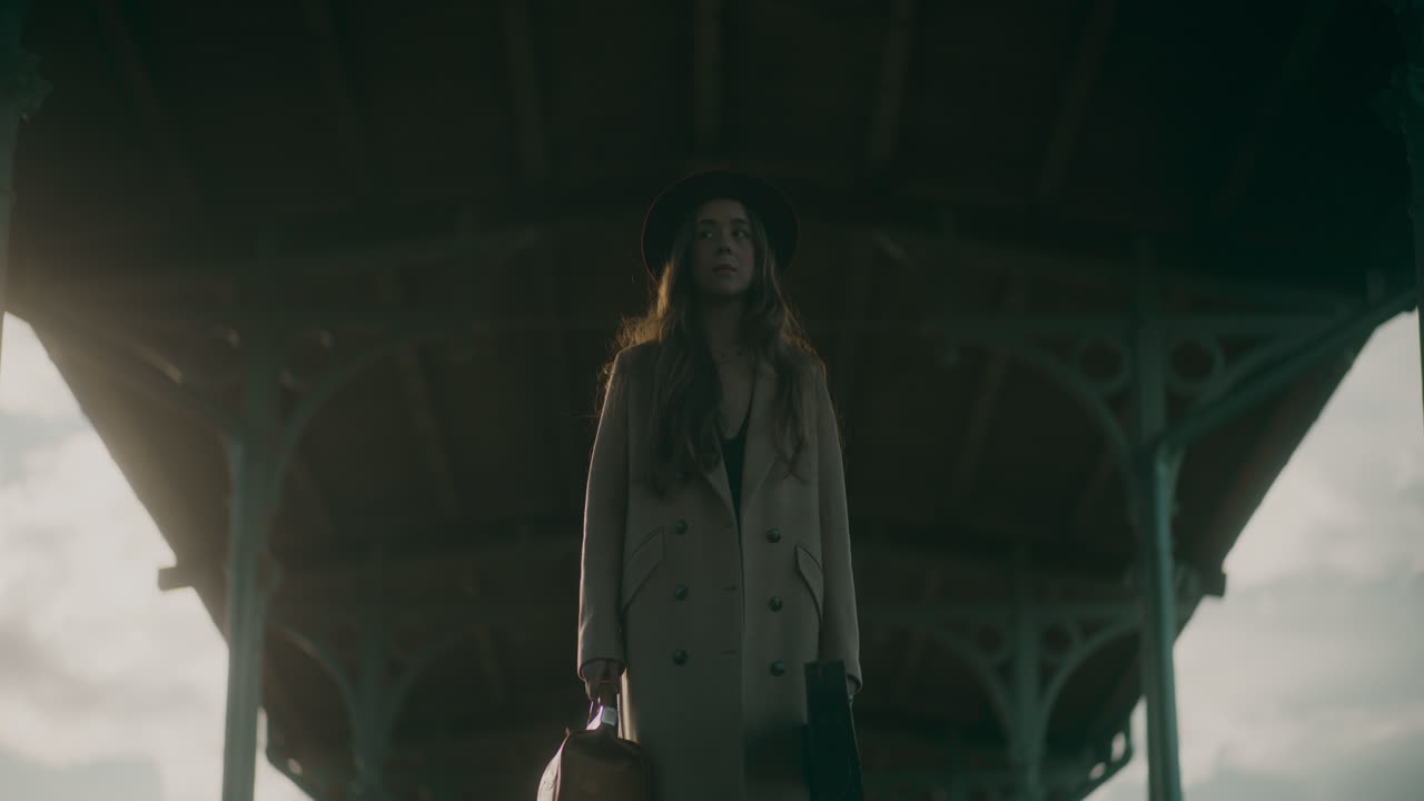 retrato de una mujer pensativa