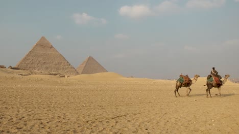 beautiful pyramids of egypt in africa