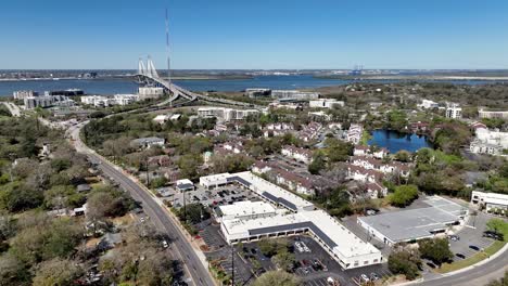 aerial-slow-push-into-development-in-mount-pleasant-sc,-south-carolina-near-charleston-sc,-south-carolina