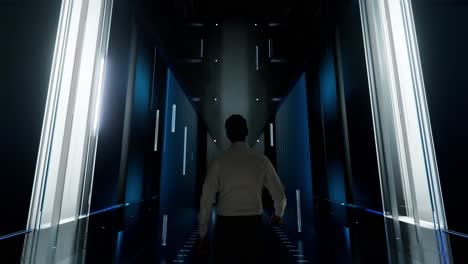 gestión de la tecnología. hombre en el interior de una oficina futurista moviendo y activando un holograma.