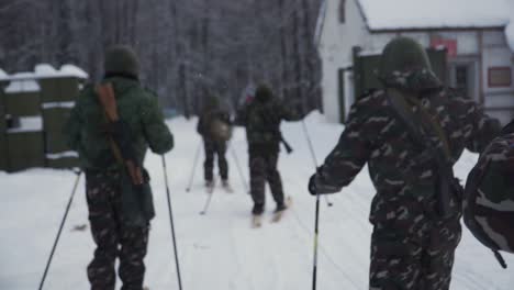 military personnel training in winter conditions