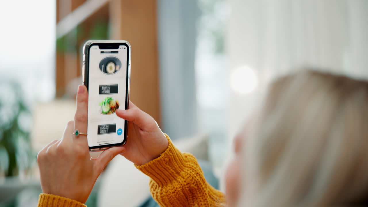 Ordering food via mobile app