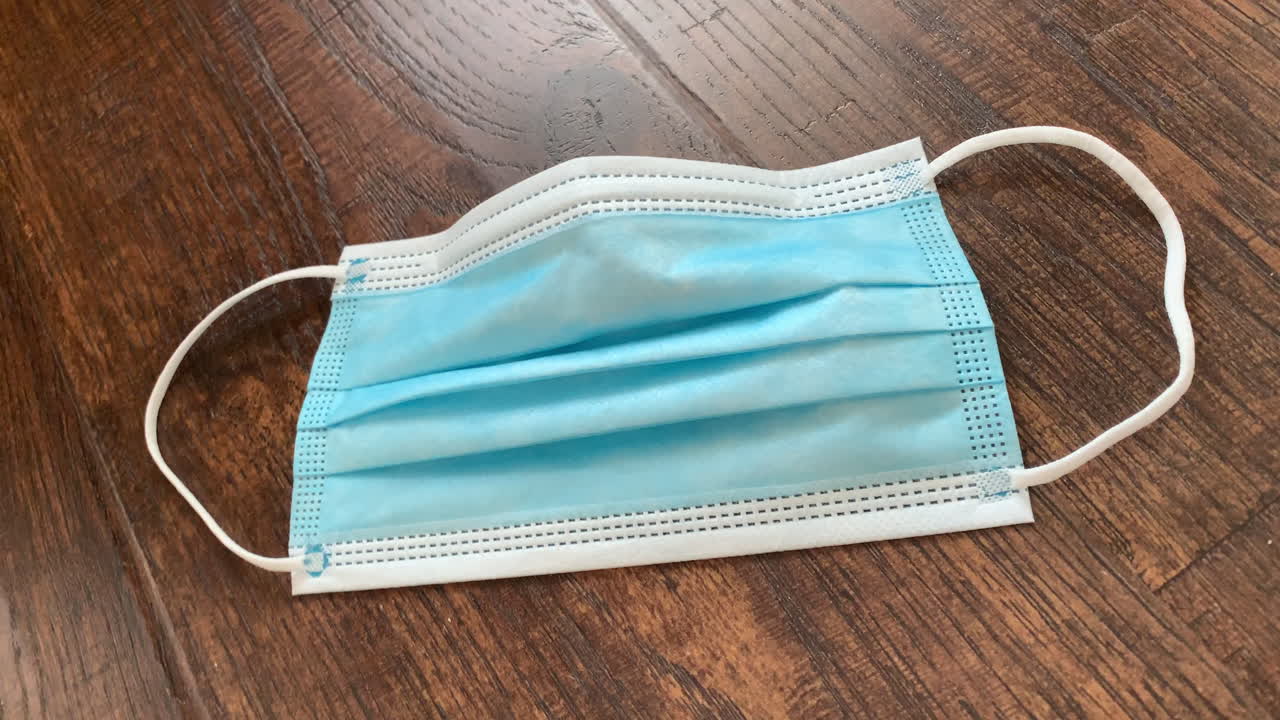 covid 19 코로나 바이러스 보호를 위한 파란색 마스크