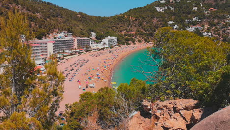 Strand-Voller-Sonnenliegen