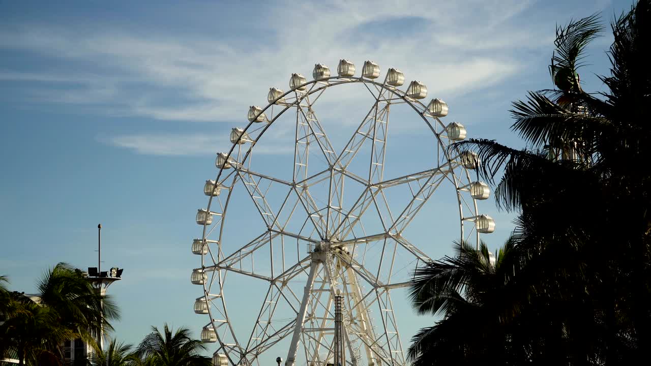 놀이 공원 에 있는 페리스