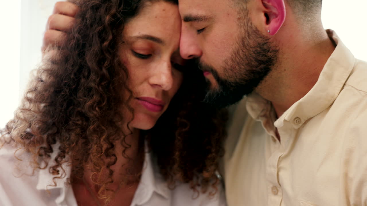 Amore, tristezza e sostegno dalla coppia