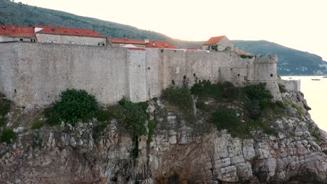 Luftaufnahmen,-Drohnenaufnahmen-Von-Dubrovnik,-Kroatien