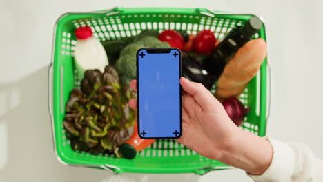 shopping for groceries with a smartphone