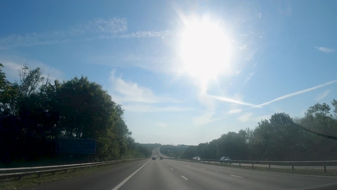 관점 하이퍼랩스 빠른 고속도로 시간 경과 dashcam pov 웨일즈 영국 4k