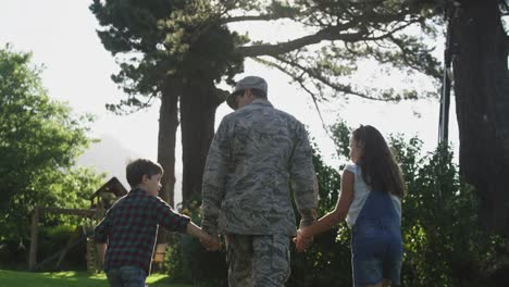 soldier with his kids