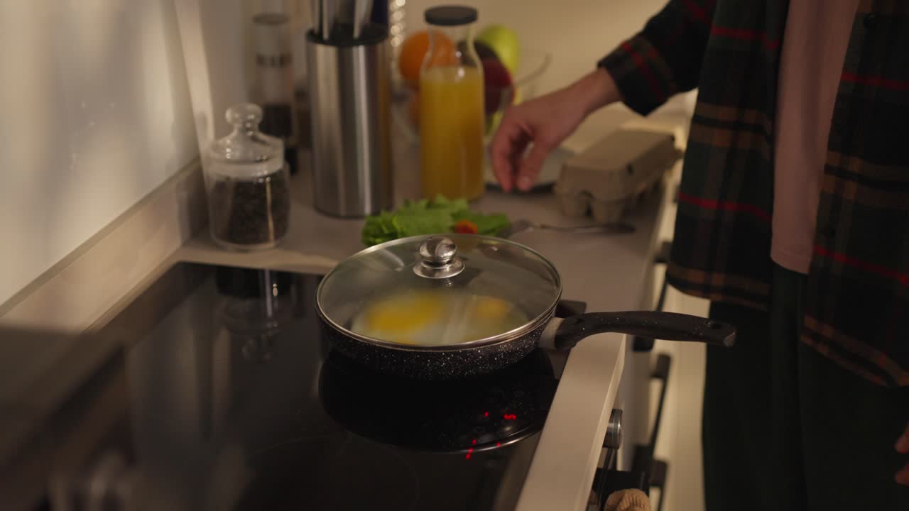 부에서 달을 요리하는 것