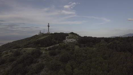 Vista-Aérea-De-Drones-De-Colinas-En-Tulsa,-Oklahoma,-Estados-Unidos