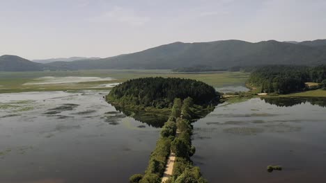 lago cerknica slovenia el más grande del país