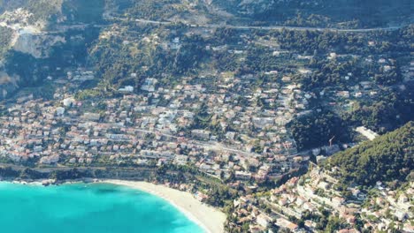 Properties-In-front-of-the-Beach