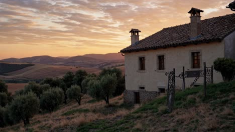 italian farmhouse at sunset