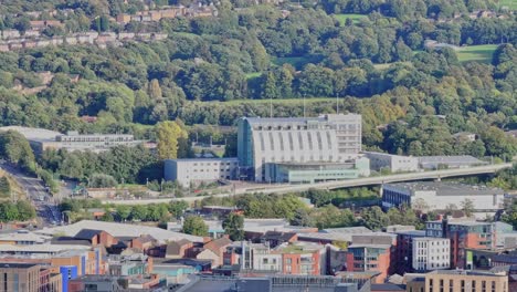 Building-Of-The-Sheffield-College-In-Sheffield,-South-Yorkshire,-England