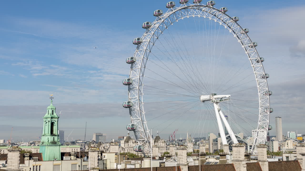 런던 아이와 스카이라인, 런던, 영국