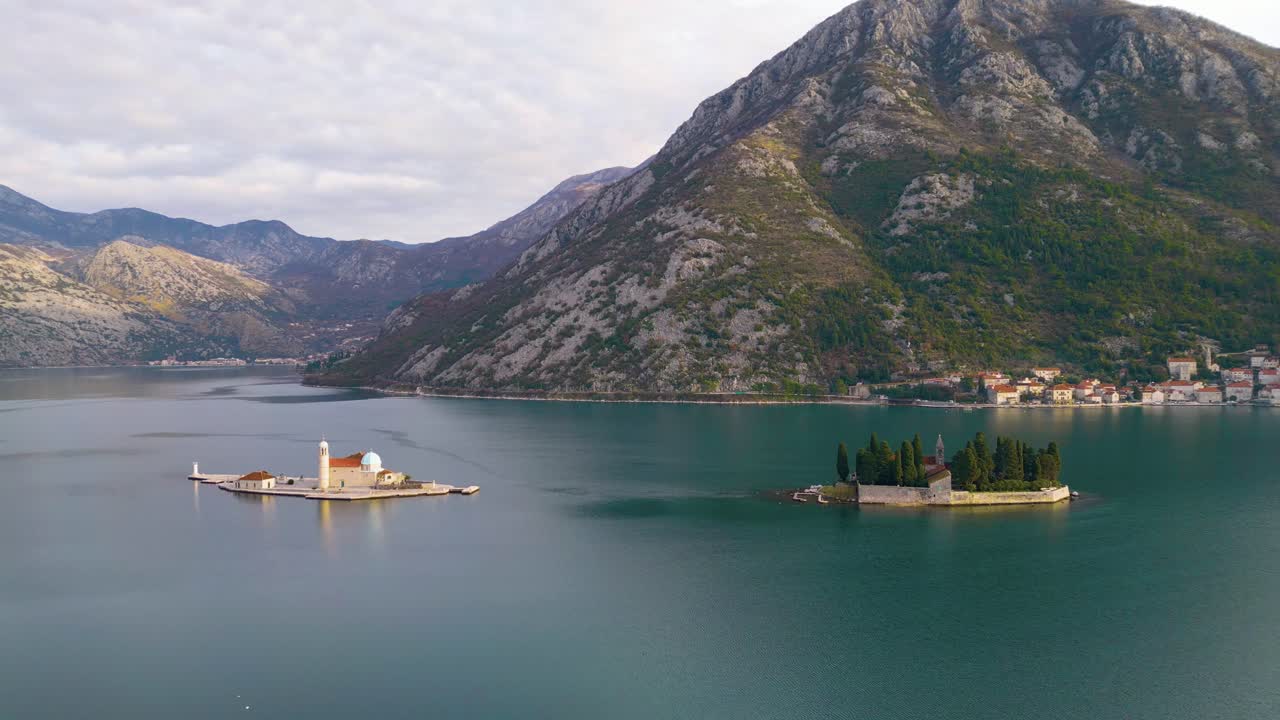 몬테네그로 페라스트 (perast) 의 바로크 양식의 도시