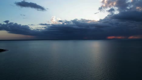 Timelapse-Aéreo-De-Una-Tormenta-En-Holbox,-México