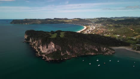 Cinematic-drone-flight-across-Mercury-Bay