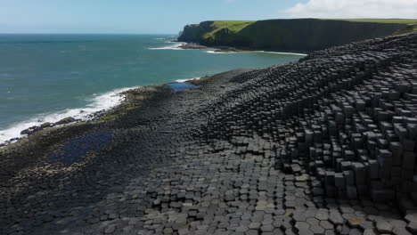 giant's causeway basalt columns and coastal landscape