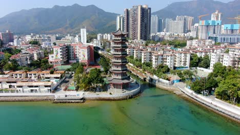 Luftaufnahme-Der-Skyline-Des-Bezirks-Yantian-Von-Shenzhen-An-Einem-Klaren-Tag