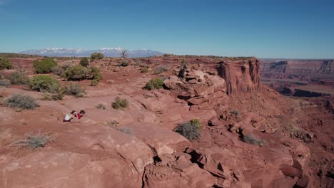 luftaufnahme des dead horse state park, drohne, moab, utah, rote felsklippe