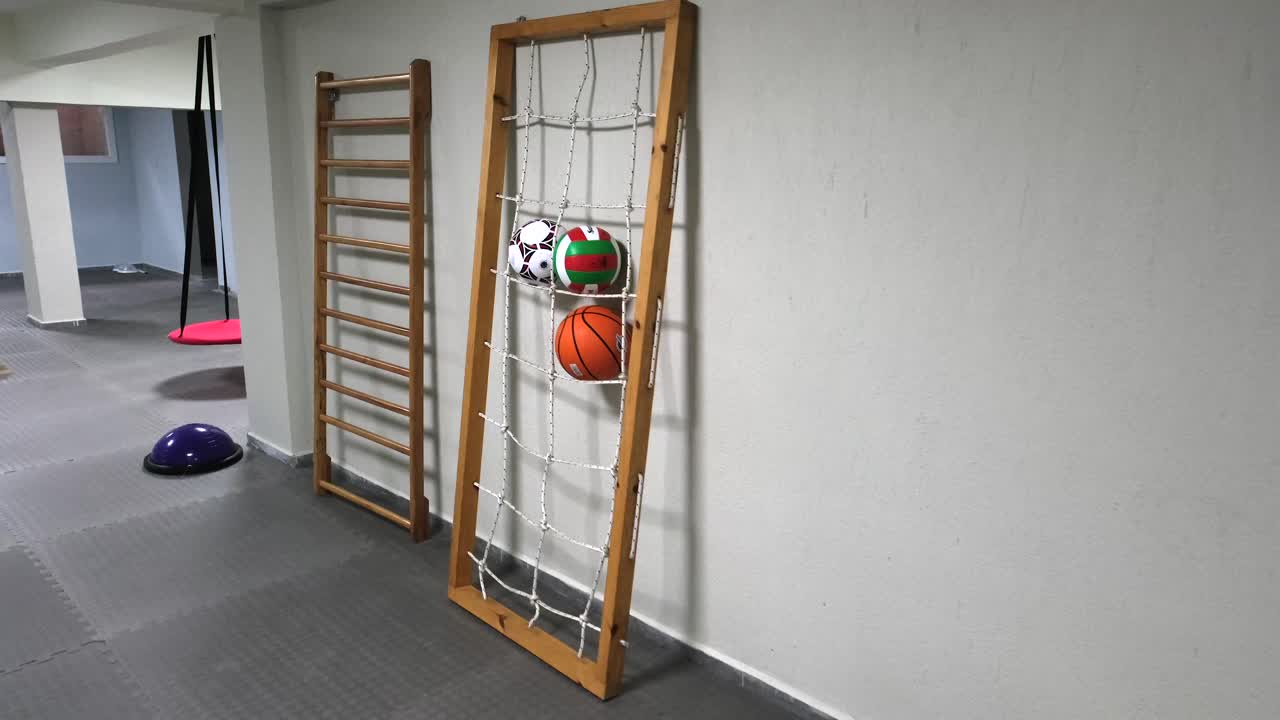 детская площадка и игрушки для детей