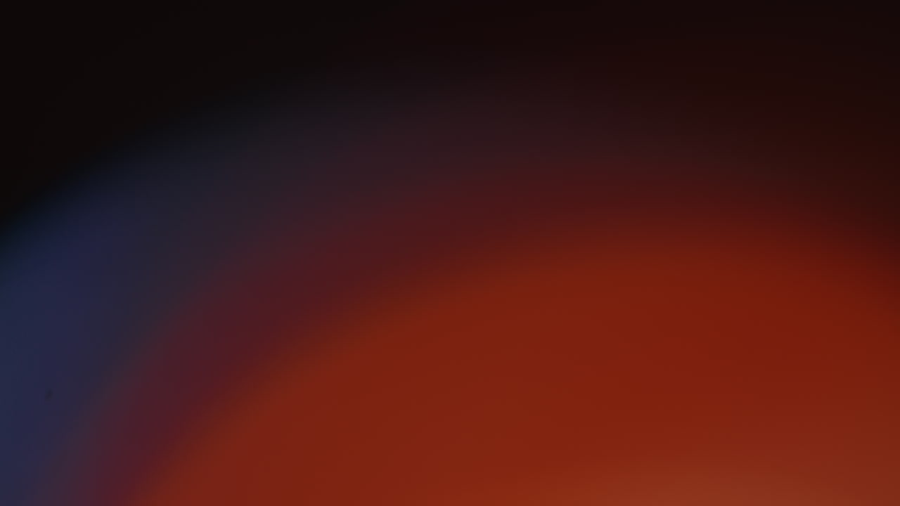 la luz multicolor filtra imágenes de 4k sobre fondo negro, superposiciones de ráfagas de fugas de destellos de estudio de lentes