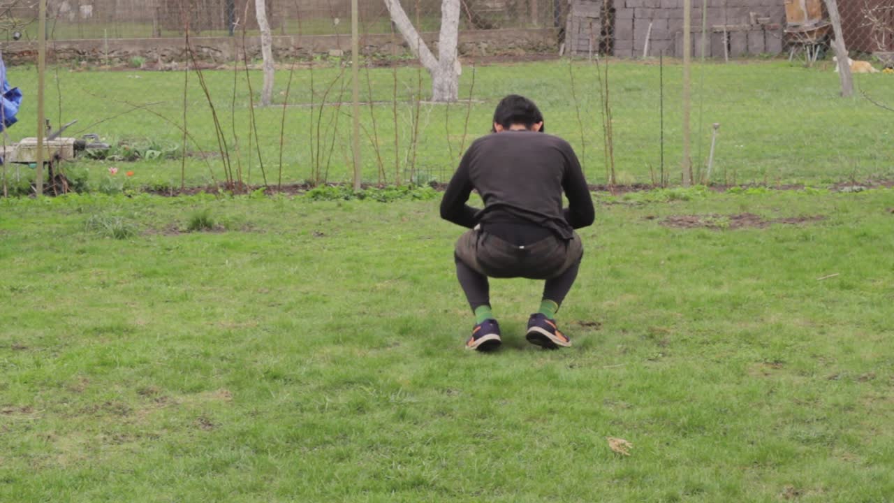 inmigrante de sri lanka ganándose la vida como instructor de fitness