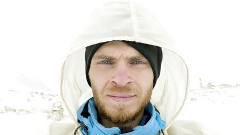 man in the mountains of nepal. manaslu circuit trek, larke pass, 5100m altitude.