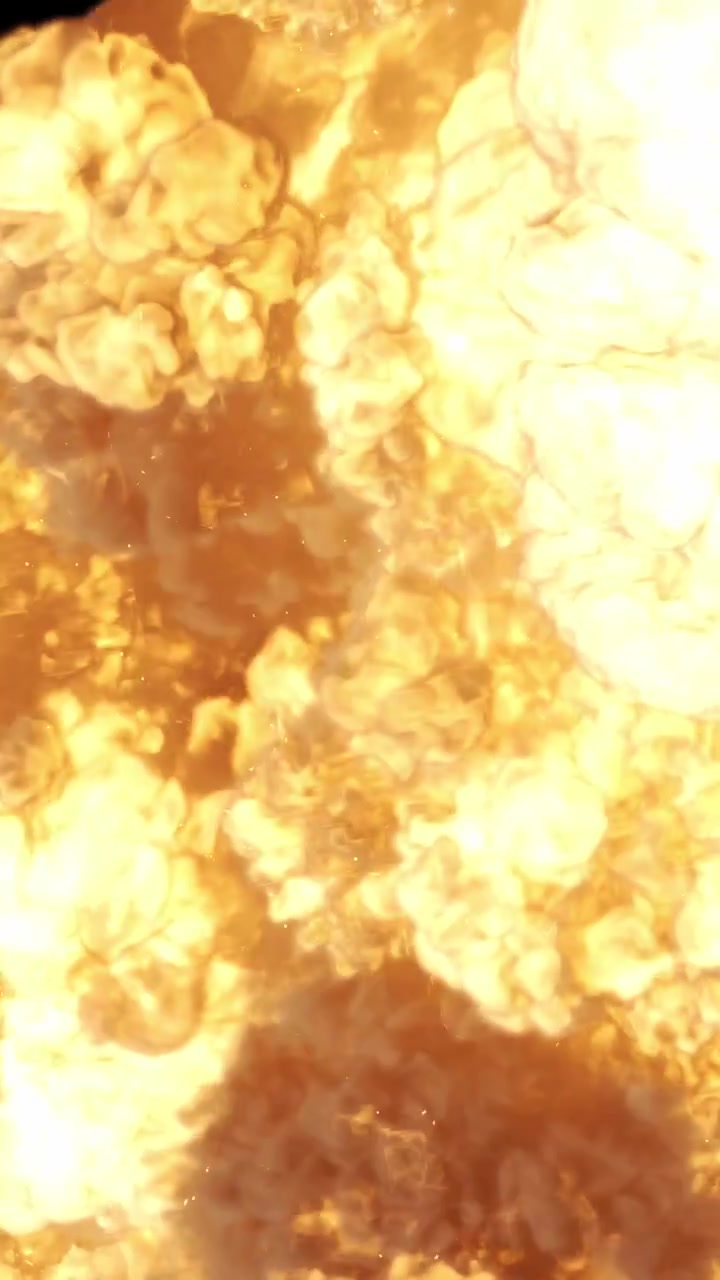 Esplosione verticale di palla di fuoco con denso fumo in aumento. Effetto fuoco spettacolare per video verticali, social media e transizioni