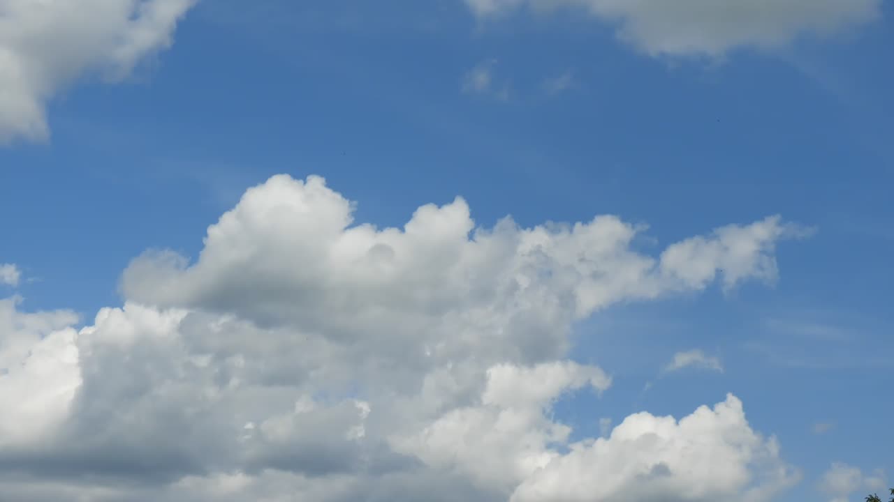Clouds time lapse, beautiful blue sky with clouds