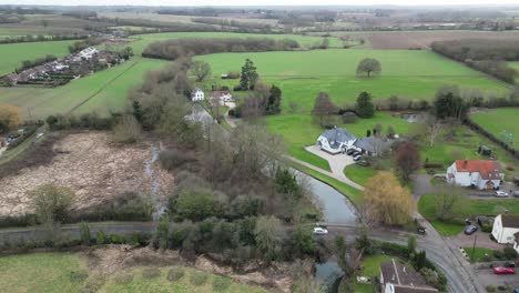 Grandes-Casas-En-Fyfield-Essex-Reino-Unido-Drone-Vista-Aérea