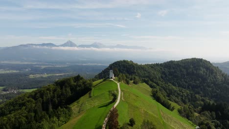 Vista-De-Drone-De-La-Iglesia-De-St