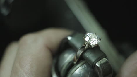 jewelry making setting a stone