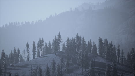 Verschneite-Uralberge-Im-Winter