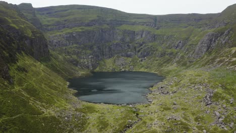 lago coumshingaun, waterford, irlanda-5