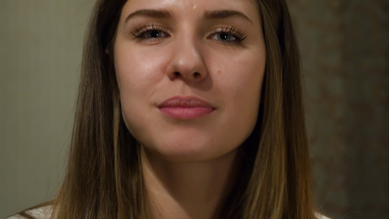 retrato de una mujer joven