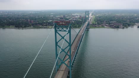 puente del embajador desde el lado canadiense.
