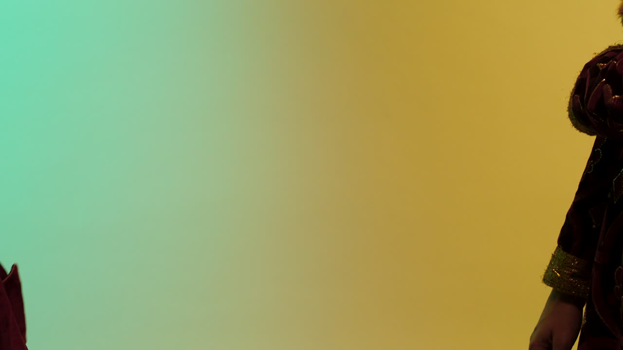 intercambio de mano a mano de oro