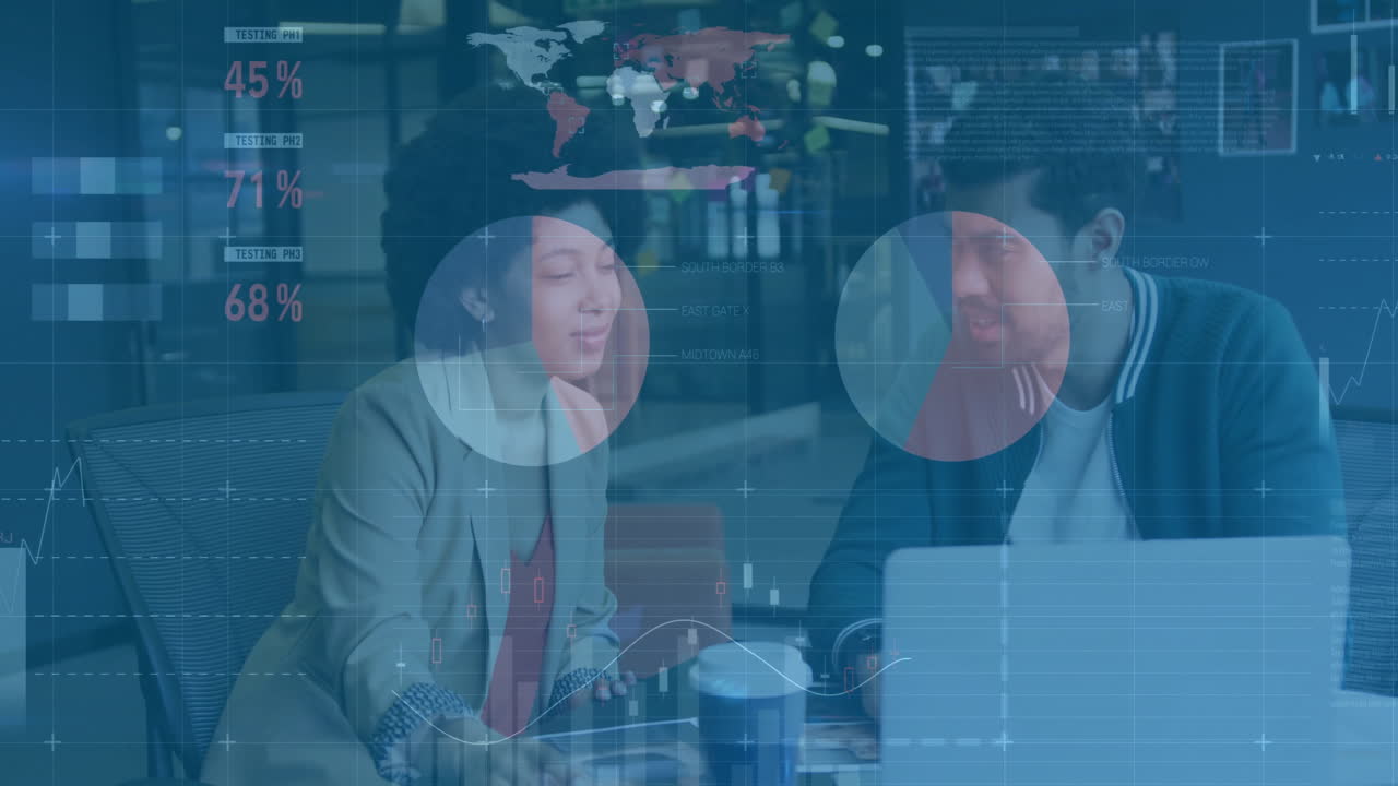 사무실에서 다양한 사업가들에 대한 금융 데이터 처리의 활성화