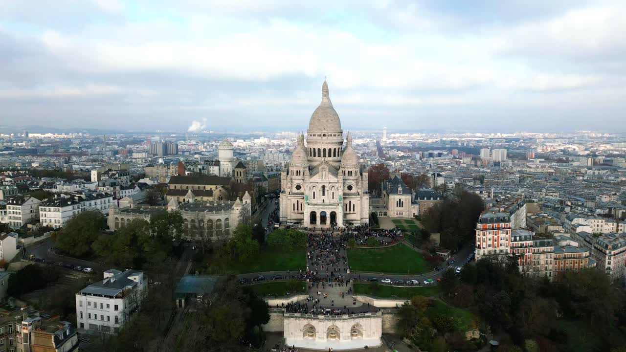 Aerial approach of Basilica of Sacr&eacute; Coeur or Sacred Heart of Montmartre in Paris, France