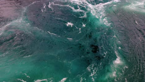 Waves-of-water-of-the-river-and-the-sea-meet-each-other-during-high-tide-and-low-tide.