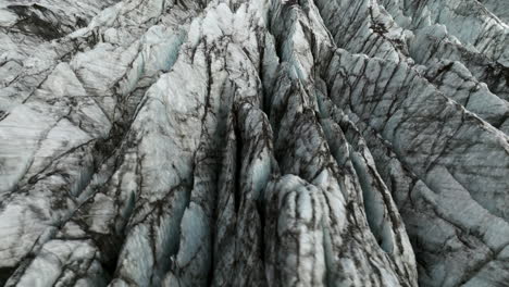 svinafellsjokull glacier - outlet glacier in skaftafell nature reserve in iceland