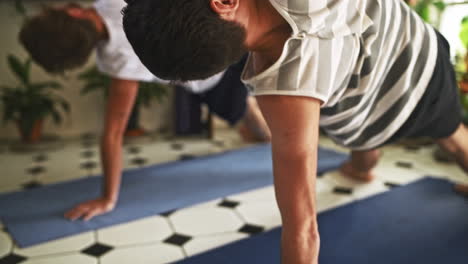 comprométete a estar en forma y afinar tu cuerpo